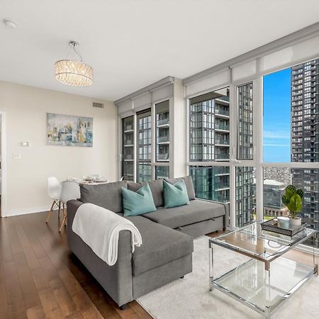 Ultra Luxurious 2.5 Bedroom 2 Full Bathroom 1 Parking Condo Near Sq1 Striking Views Mississauga Luaran gambar