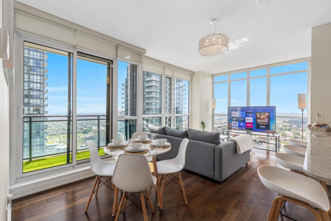 Ultra Luxurious 2.5 Bedroom 2 Full Bathroom 1 Parking Condo Near Sq1 Striking Views Mississauga Luaran gambar
